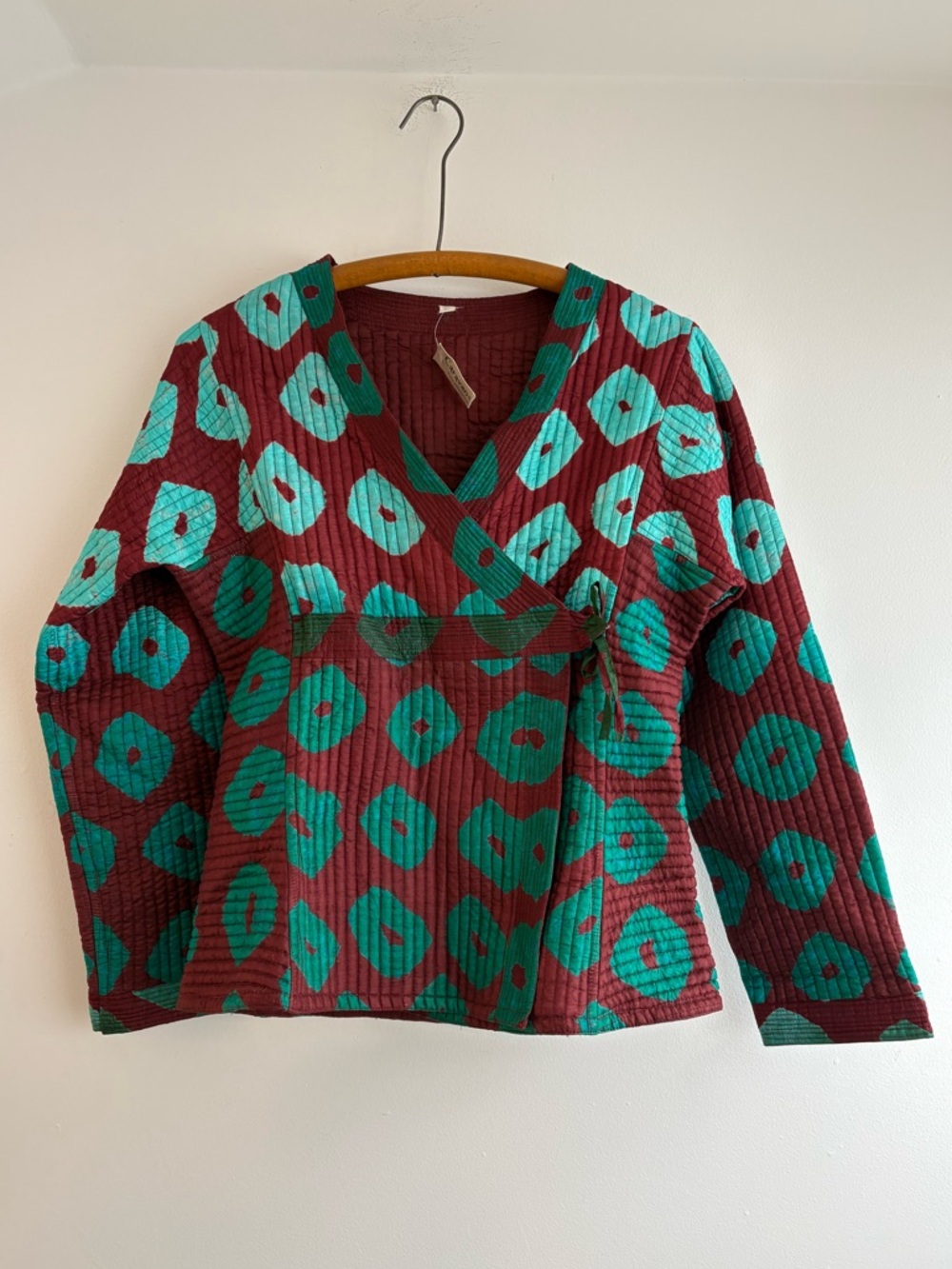 Deadstock silk quilted shibori jacket in burgundy and ombré teal - sz L